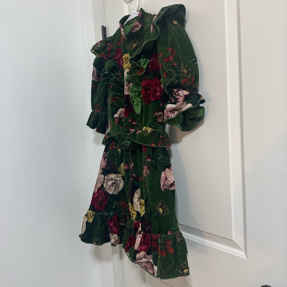 Dolce & Gabbana Vibrant Green Dress - Picture 4 of 7
